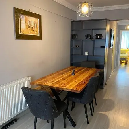 Daire Huzurlu, Modern Ve Sik İzmir