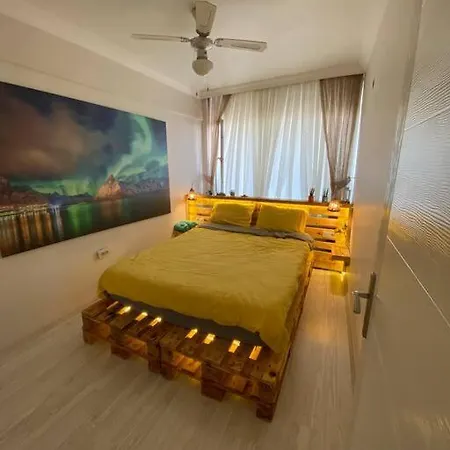 Huzurlu, Modern Ve Sik Daire İzmir